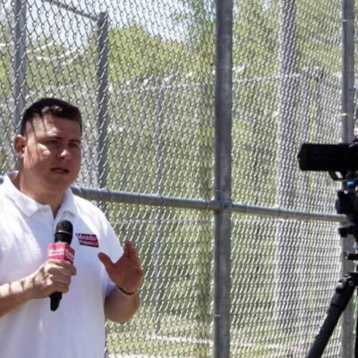 A photo of Mario Guevara.